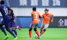 开云体育平台APP-快船主场告负雄狮，遭遇四连败