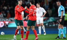 开云平台-关于希腊国家队精彩出击，成功晋级欧预赛半决赛的信息