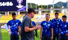 开云体育中国官网-亚洲球员在职业联赛中稳中有升，为球队带来胜利的简单介绍