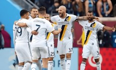 开云体育中国官网-山猫队主帅受到批评球队表现不佳的简单介绍