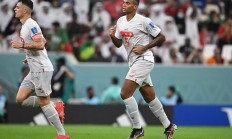 开云平台-包含瑞士中后卫暂停国内比赛前往海外的词条