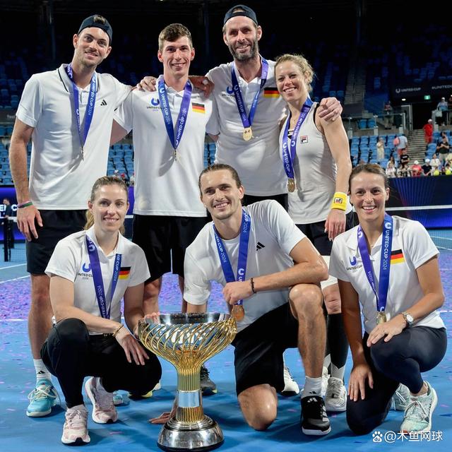 关于联合杯碾压蒙特卡洛大师赛，兹维列夫扛起全队的信息