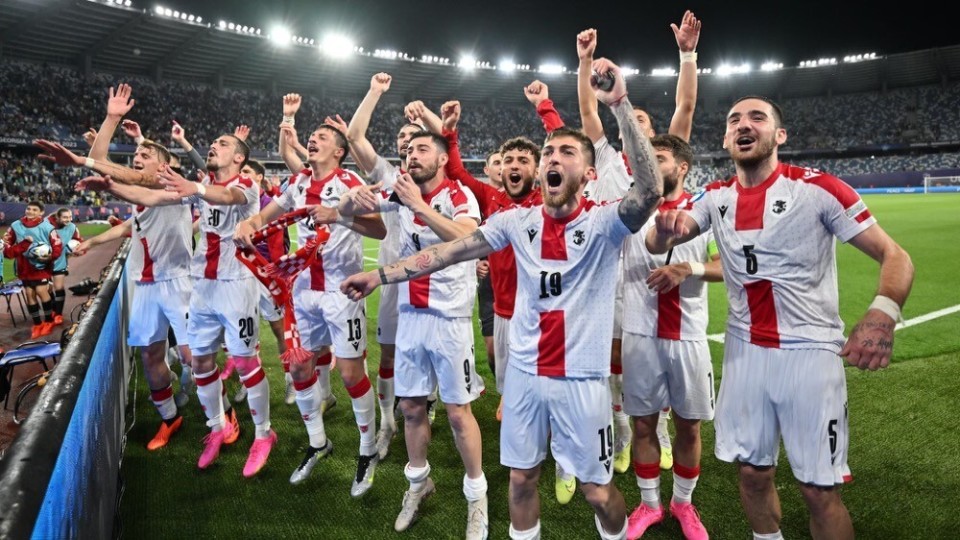 关于欧洲国家队大赛首秀,点燃球迷热情的信息 关于欧洲国家队大赛首秀,点燃球迷热情的信息