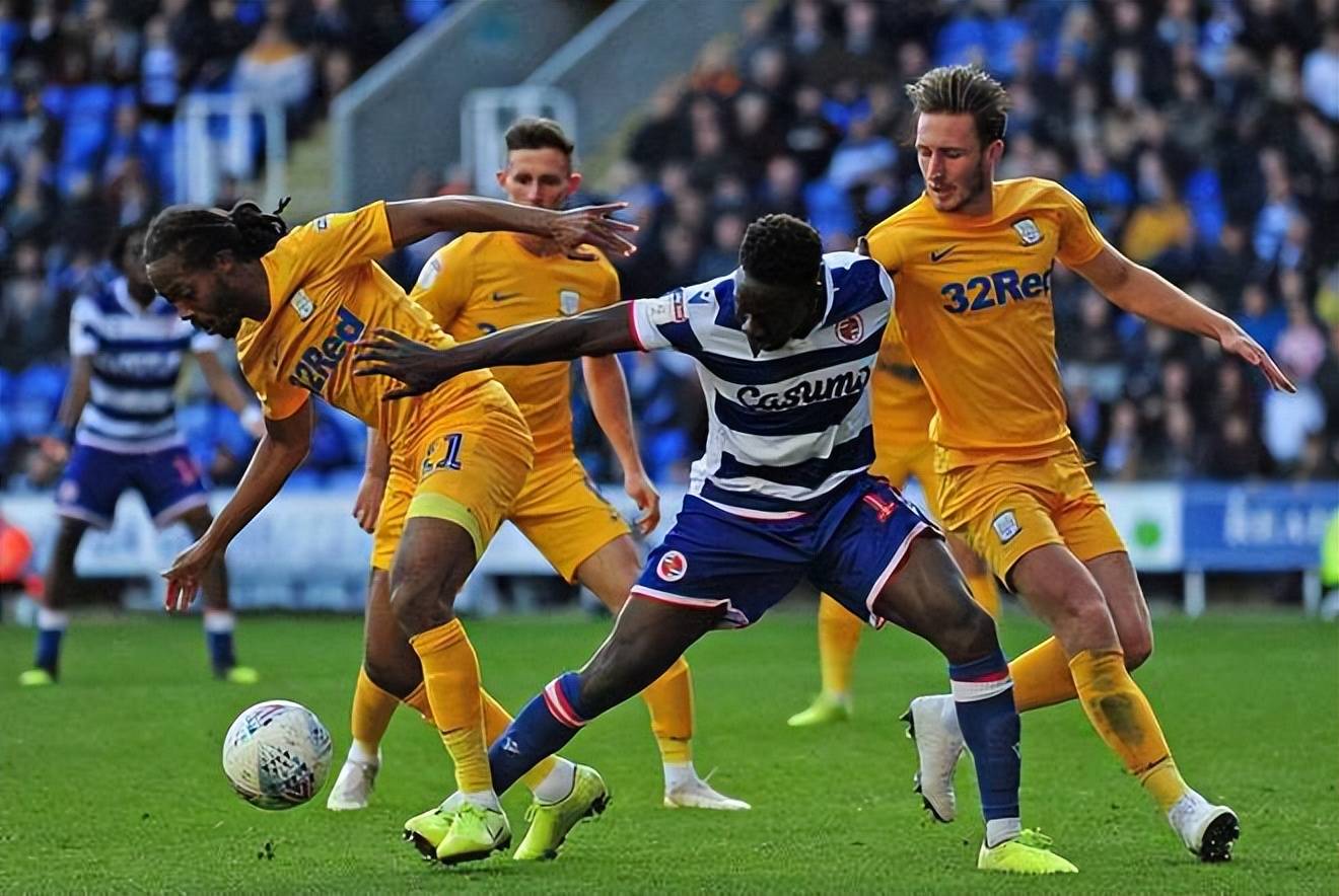 波兰女子足球联赛走向巅峰,夺得比赛胜利! 波兰女子足球联赛走向巅峰,夺得比赛胜利!