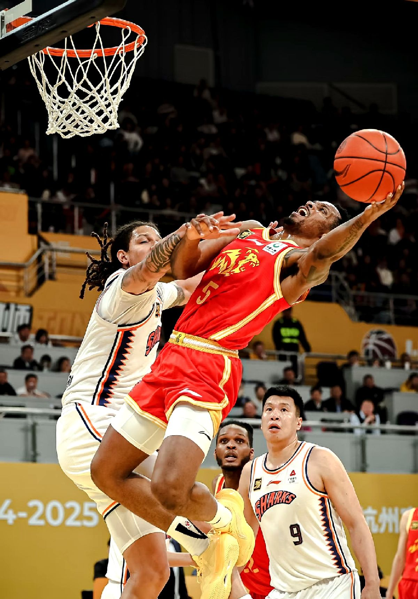 开云体育视频直播-关于澳大利亚男篮逆转巴西男篮，杰伦·布朗惊艳世界的信息