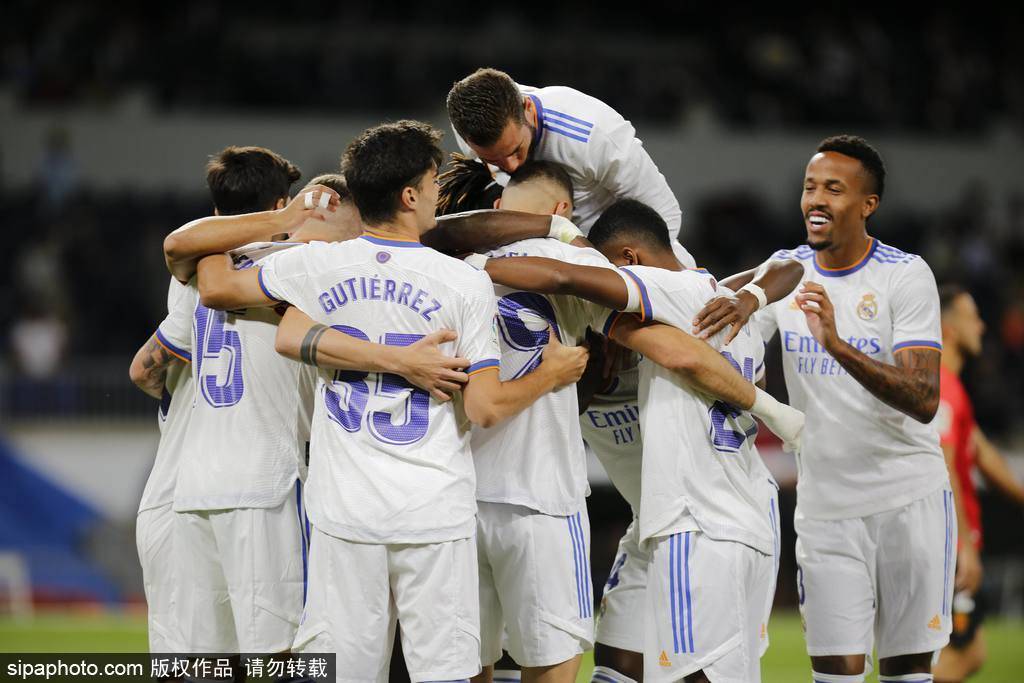 德国碾压摩洛哥，本泽马统治全场