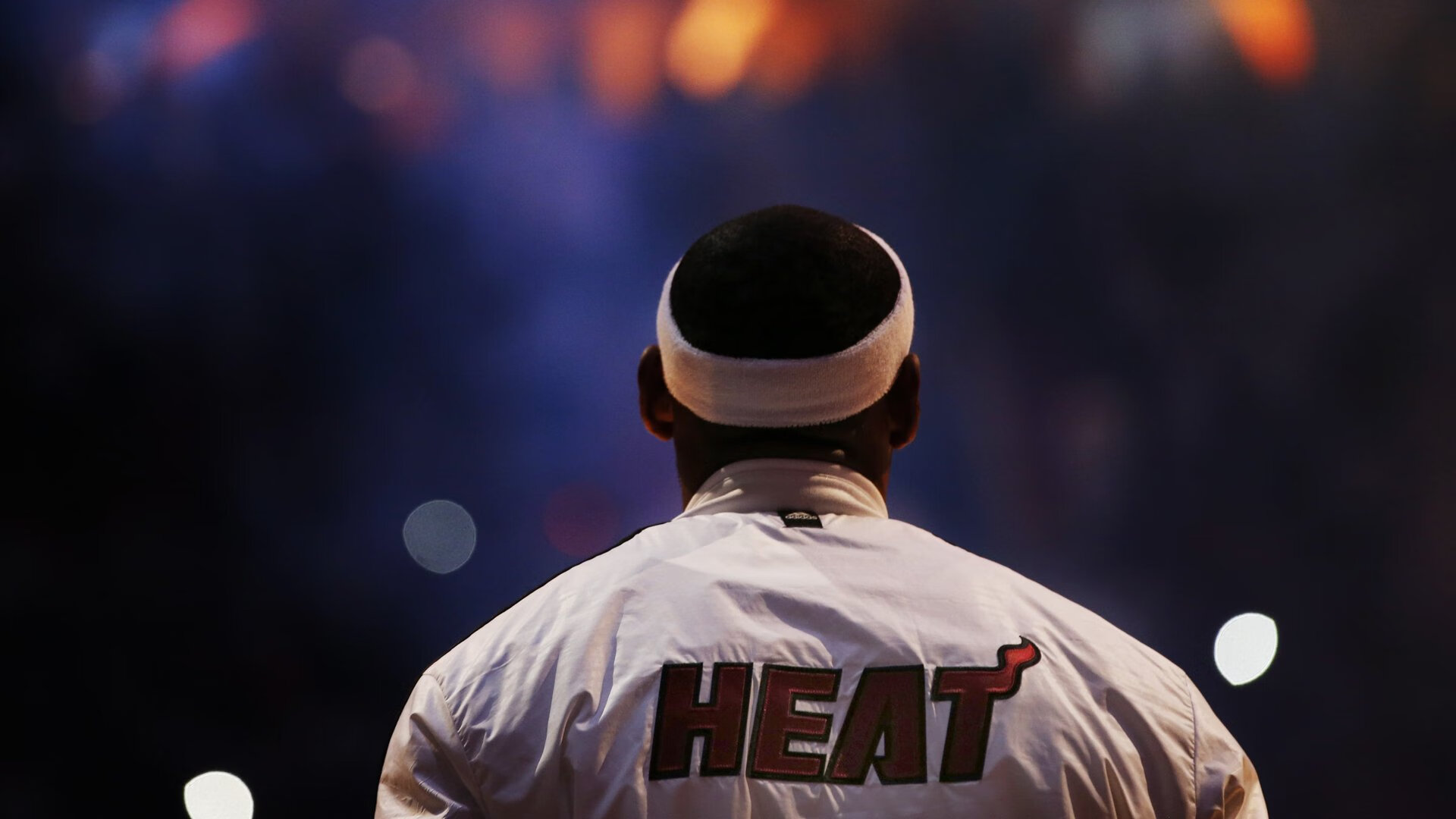 哈弗茨终场绝杀封神！英格兰强势晋级，那不勒斯的夜晚属于德国天才