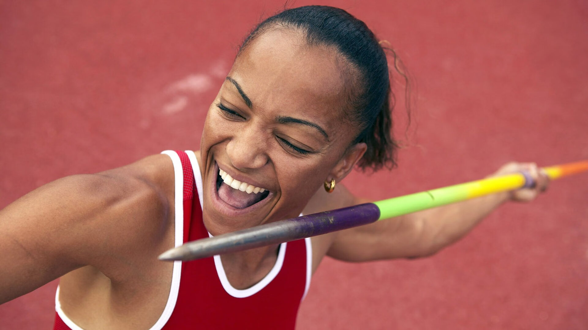 赛道上的坎特法则，当F1揭幕战之夜提前失去悬念